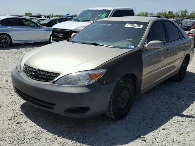 4T1BE32KX4U864087 - 2004 TOYOTA CAMRY LE TAN photo 2