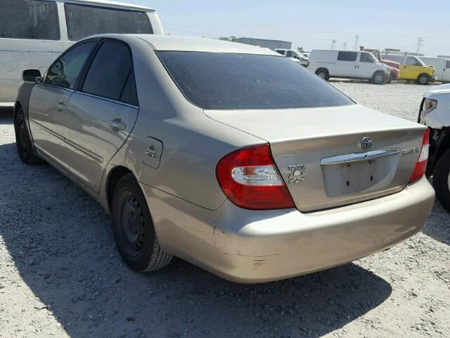 4T1BE32KX4U864087 - 2004 TOYOTA CAMRY LE TAN photo 3