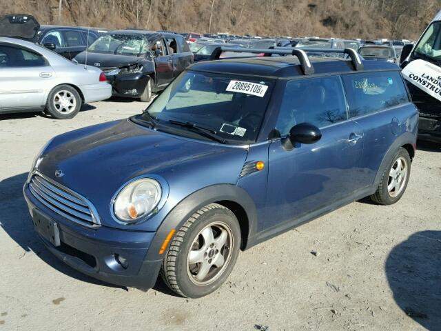 WMWML33569TX36306 - 2009 MINI COOPER CLU BLUE photo 2