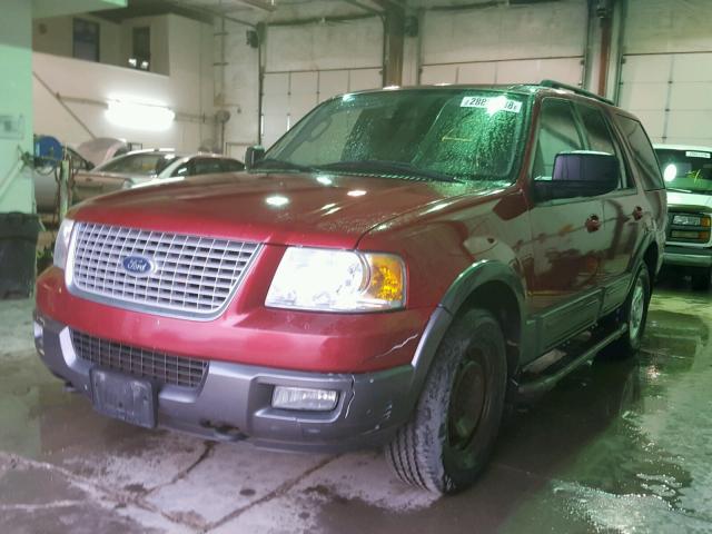 1FMFU16545LB10994 - 2005 FORD EXPEDITION RED photo 2