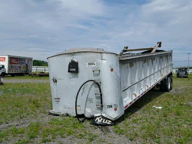 1U9FA3924X1051743 - 1999 OTHR TRAILER SILVER photo 2