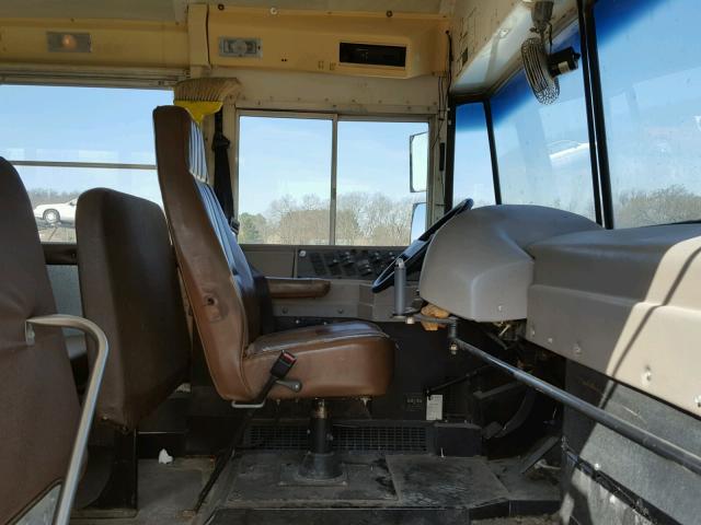 4DRBRABP84B967301 - 2004 IC CORPORATION 3000 黄色 照片 5