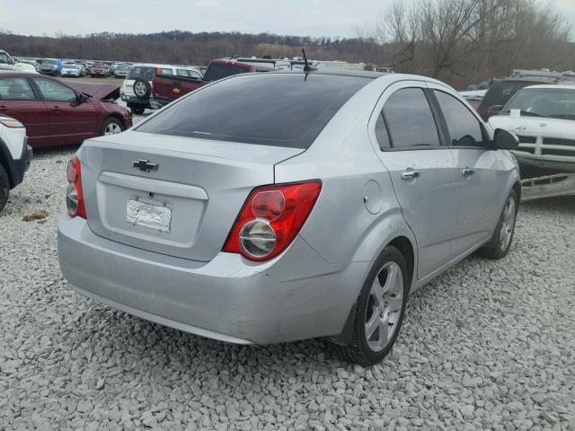1G1JB5SH5D4122911 - 2013 CHEVROLET SONIC LS 银色 照片 4