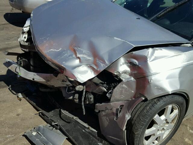 1G6DM57T970102641 - 2007 CADILLAC CTS SILVER photo 9