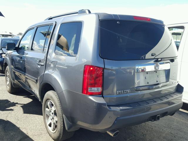 5FNYF3H90AB003599 - 2010 HONDA PILOT TOUR SILVER photo 3