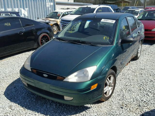 1FAFP3434YW408530 - 2000 FORD FOCUS SE GREEN photo 2