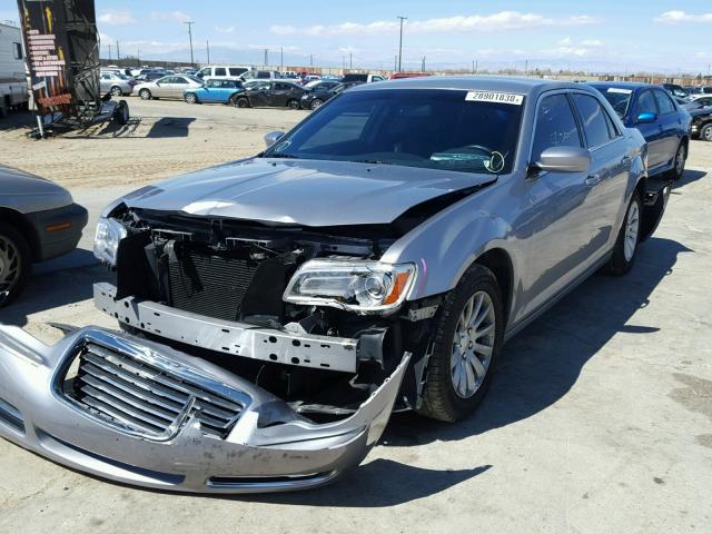 2C3CCAAG5EH375346 - 2014 CHRYSLER 300 GRAY photo 2