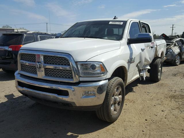 3C6UR5FL1HG727068 - 2017 RAM 2500 LARAM WHITE photo 2