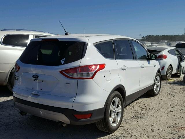 1FMCU0G78GUB58007 - 2016 FORD ESCAPE SE WHITE photo 4