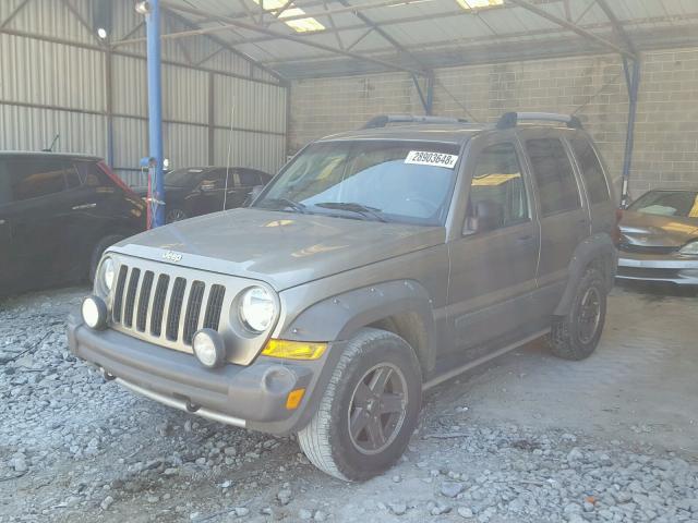 1J8GK38K26W159147 - 2006 JEEP LIBERTY RE 金色 照片 2