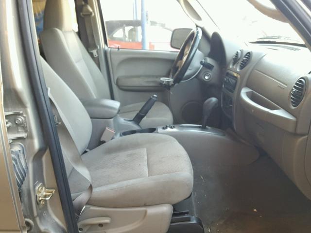 1J8GK38K26W159147 - 2006 JEEP LIBERTY RE 金色 照片 5