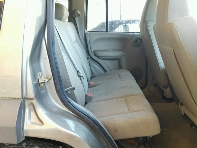 1J8GK38K26W159147 - 2006 JEEP LIBERTY RE 金色 照片 6