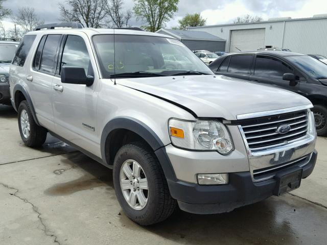 1FMEU73E17UA37535 - 2007 FORD EXPLORER X SILVER photo 1