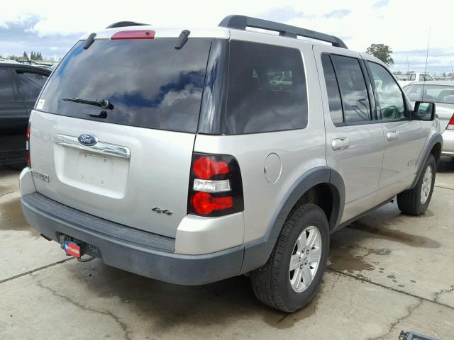 1FMEU73E17UA37535 - 2007 FORD EXPLORER X SILVER photo 4