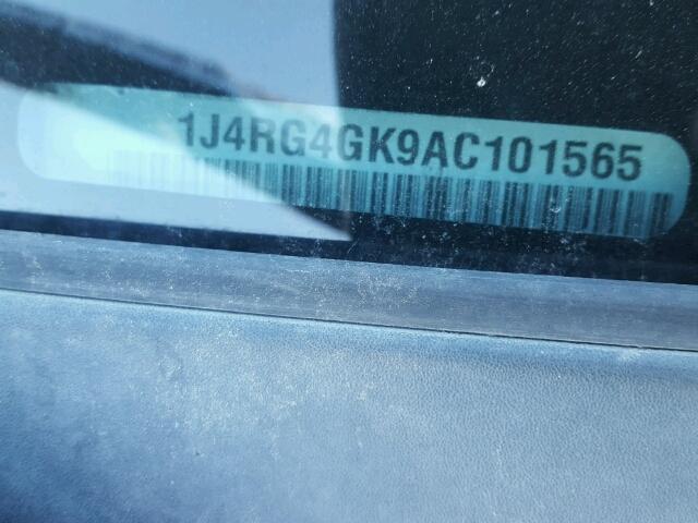 1J4RG4GK9AC101565 - 2010 JEEP COMMANDER BLACK photo 10