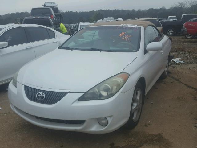 4T1FA38P56U079687 - 2006 TOYOTA CAMRY SOLA WHITE photo 2