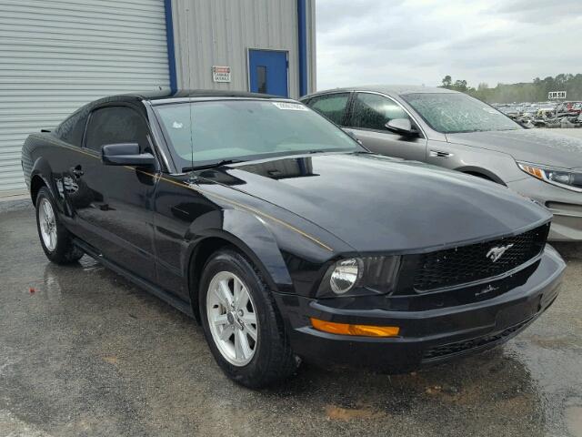 1ZVFT80N565133065 - 2006 FORD MUSTANG BLACK photo 1