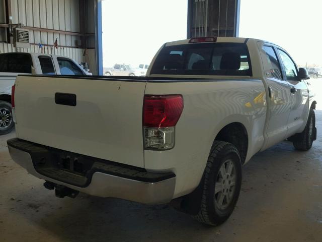 5TFUW5F10BX180748 - 2011 TOYOTA TUNDRA DOU WHITE photo 4