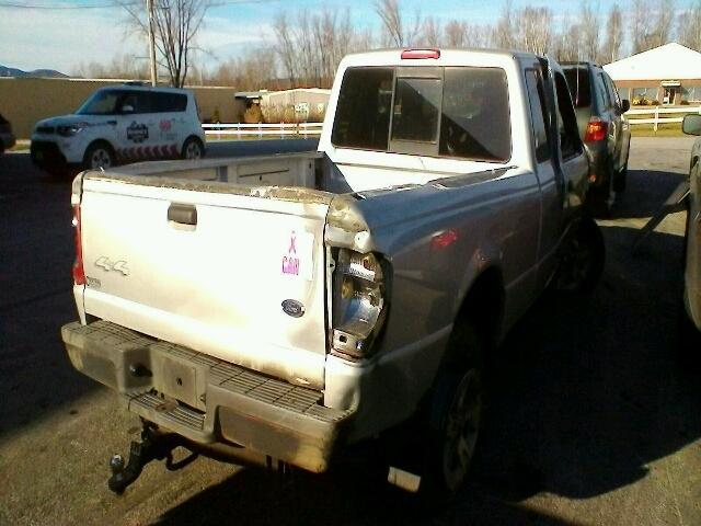 1FTZR15E04TA10653 - 2004 FORD RANGER SUP SILVER photo 4