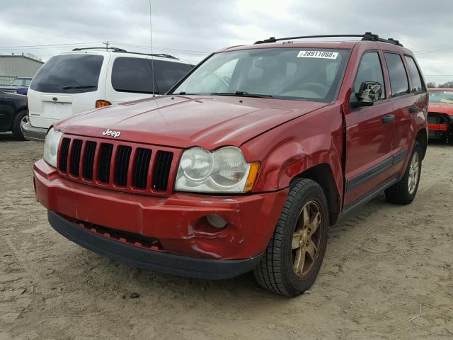 1J4GS48K45C526380 - 2005 JEEP GRAND CHER RED photo 2