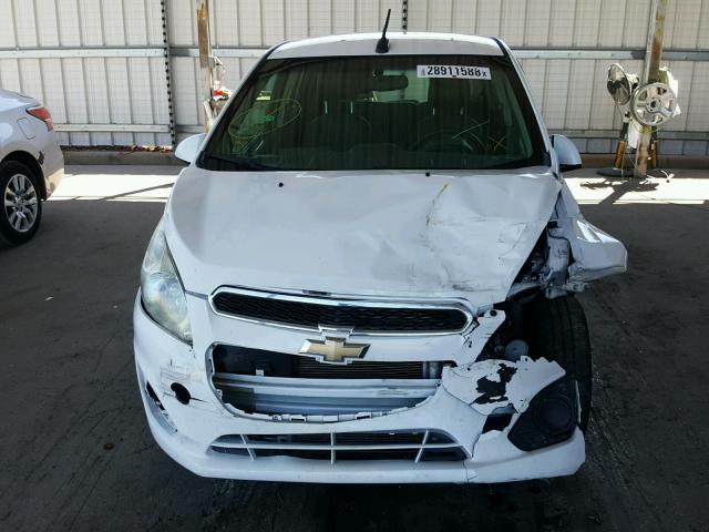 KL8CD6S98EC528416 - 2014 CHEVROLET SPARK 1LT WHITE photo 9