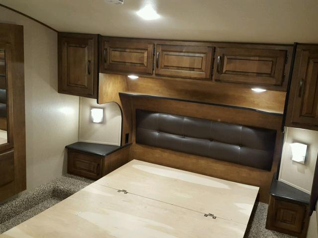 573FR3323G3304570 - 2016 GRAN REFLECTION ბეჟი ფოტო 5