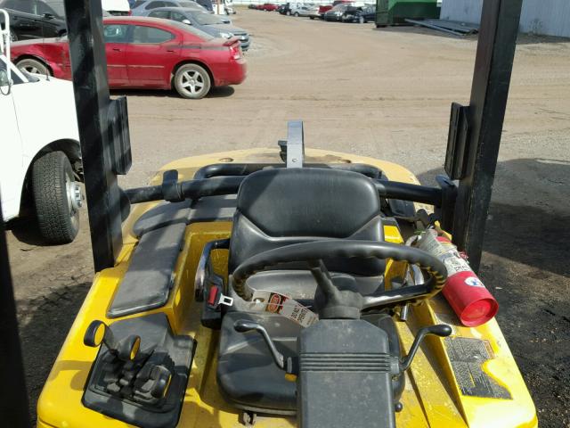 C813D02381X - 2000 YALE FORKLIFT YELLOW photo 8