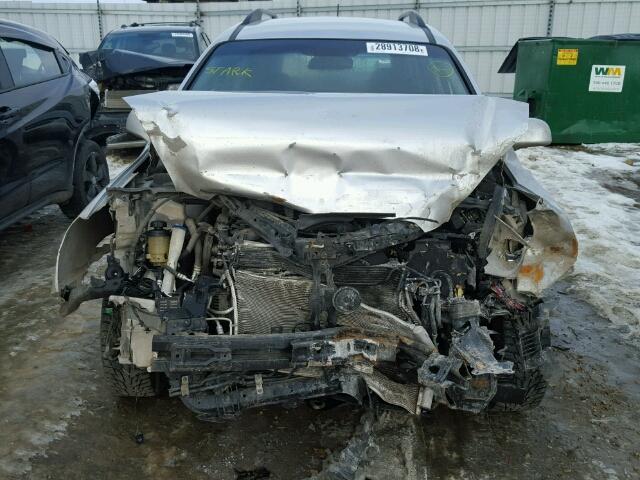 KNAFG528797244218 - 2009 KIA RONDO BASE SILVER photo 7