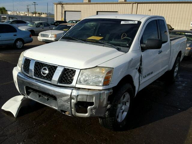 1N6AA06A55N540369 - 2005 NISSAN TITAN XE WHITE photo 2