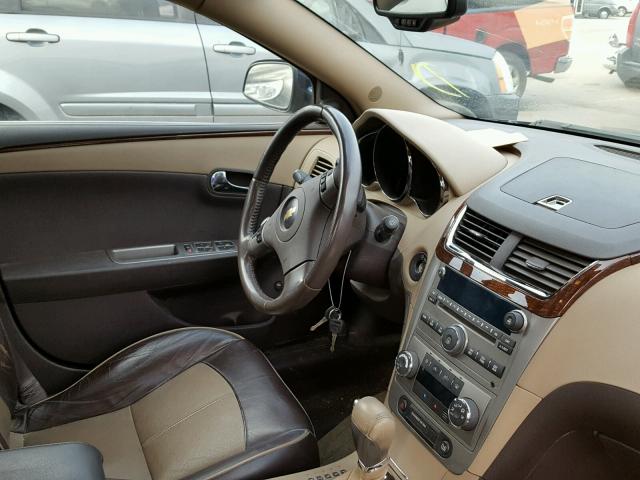 1G1ZK57748F158232 - 2008 CHEVROLET MALIBU LTZ 蓝色 照片 9