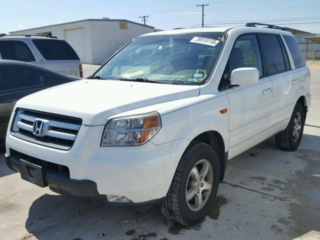 5FNYF18528B047566 - 2008 HONDA PILOT EXL WHITE photo 2