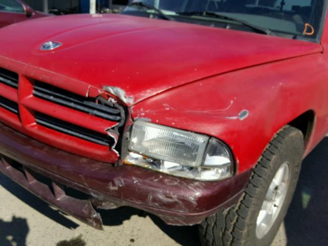 1B7GL2AX9YS739803 - 2000 DODGE DAKOTA QUA RED photo 9