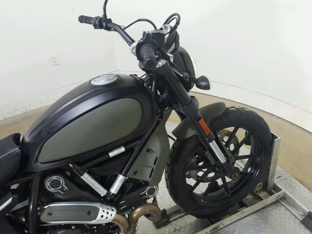 ML015ANM4HT011293 - 2017 DUCATI SCRAMBLER 黑色 照片 17