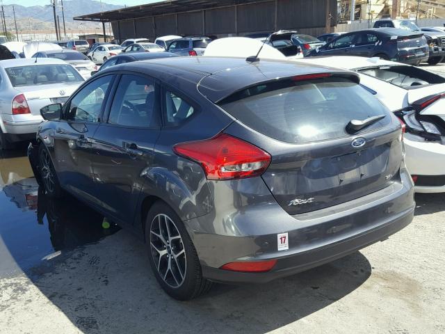 1FADP3M2XHL290418 - 2017 FORD FOCUS SEL GRAY photo 3