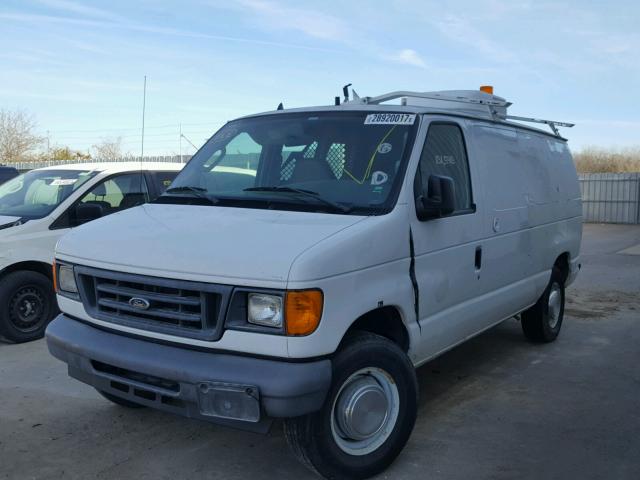 1FTNE24W26HA79019 - 2006 FORD ECONOLINE WHITE photo 2