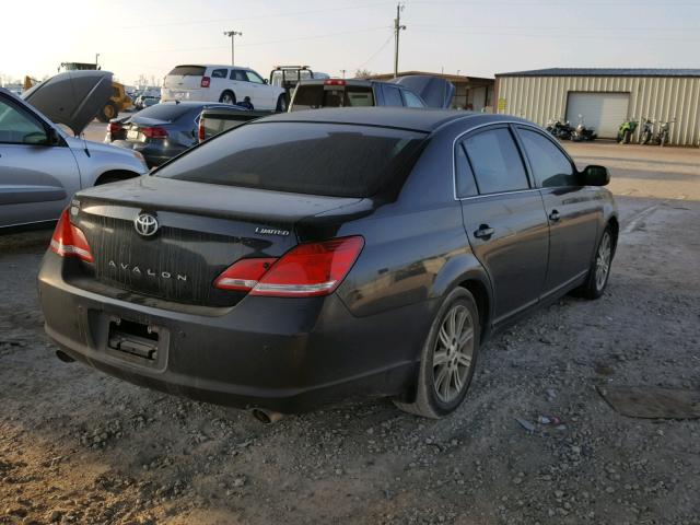 4T1BK36B46U156830 - 2006 TOYOTA AVALON XL BLACK photo 4