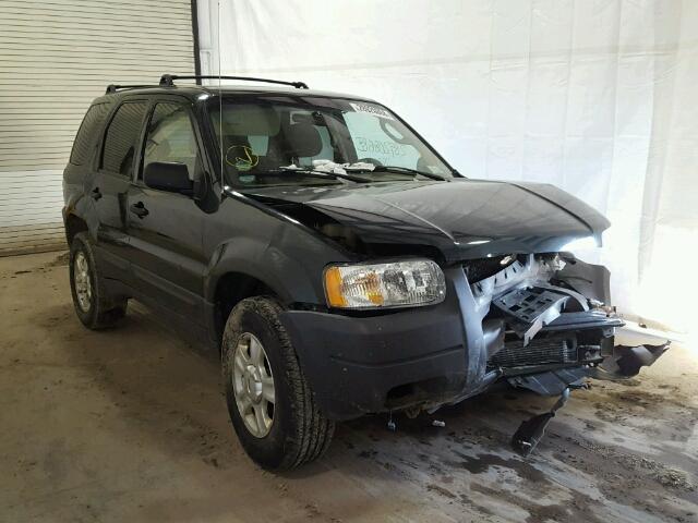 1FMYU93113KB88242 - 2003 FORD ESCAPE XLT BLACK photo 1