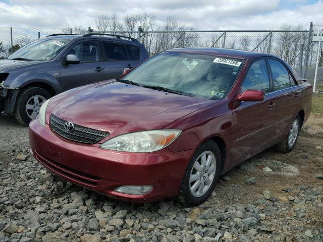 4T1BF30K94U067992 - 2004 TOYOTA CAMRY LE RED photo 2