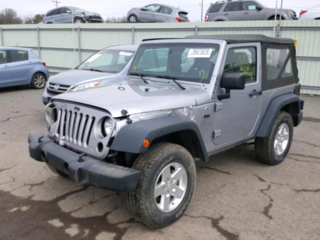 1C4AJWAG6DL669958 - 2013 JEEP WRANGLER S SILVER photo 2