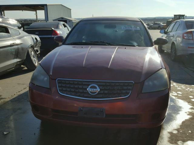 1N4AL11D85C146371 - 2005 NISSAN ALTIMA S MAROON photo 9