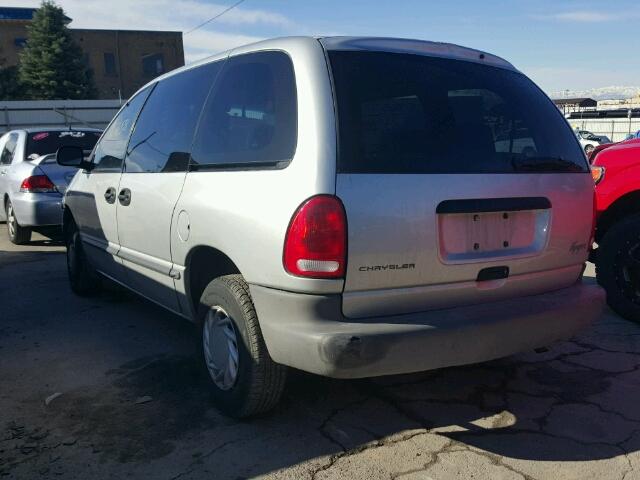 2C4GJ2533YR778465 - 2000 CHRYSLER VOYAGER SILVER photo 3