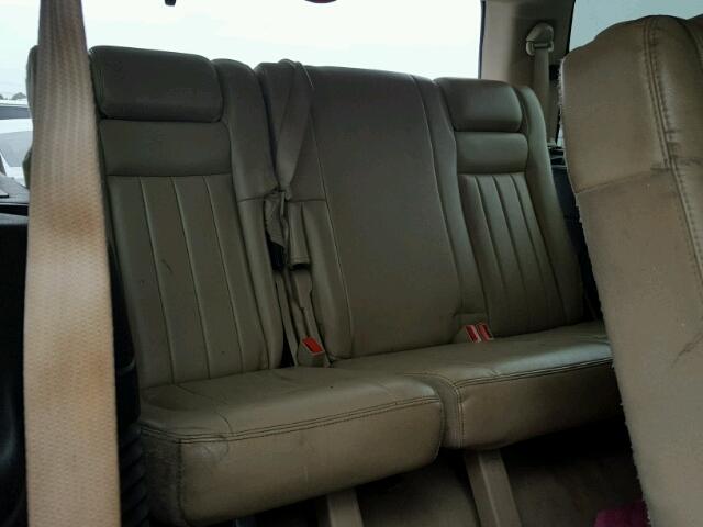 5LMFU27525LJ09229 - 2005 LINCOLN NAVIGATOR RED photo 9