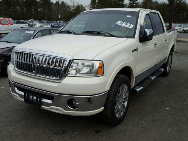 5LTPW18597FJ08527 - 2007 LINCOLN MARK LT WHITE photo 2