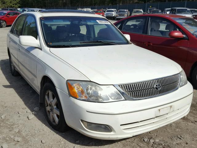 4T1BF28B3YU100070 - 2000 TOYOTA AVALON XL WHITE photo 1