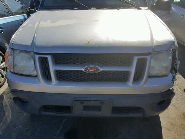 1FMYU60E43UB88830 - 2003 FORD EXPLORER S GRAY photo 7