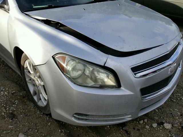 1G1ZC5E01AF175434 - 2010 CHEVROLET MALIBU 1LT ვერცხლისფერი ფოტო 10