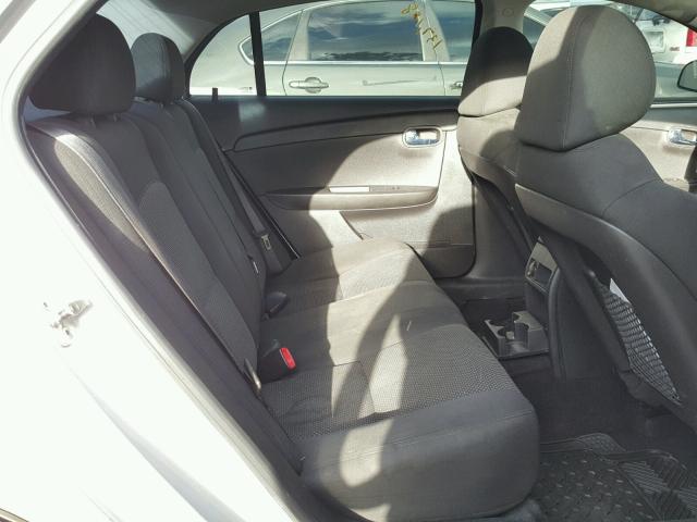 1G1ZC5E01AF175434 - 2010 CHEVROLET MALIBU 1LT ვერცხლისფერი ფოტო 6