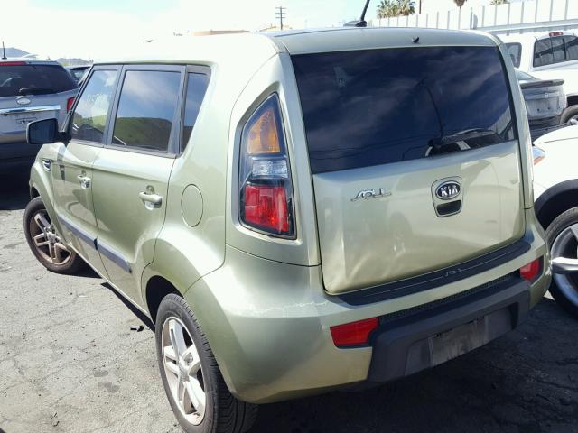 KNDJT2A26B7334275 - 2011 KIA SOUL GREEN photo 3