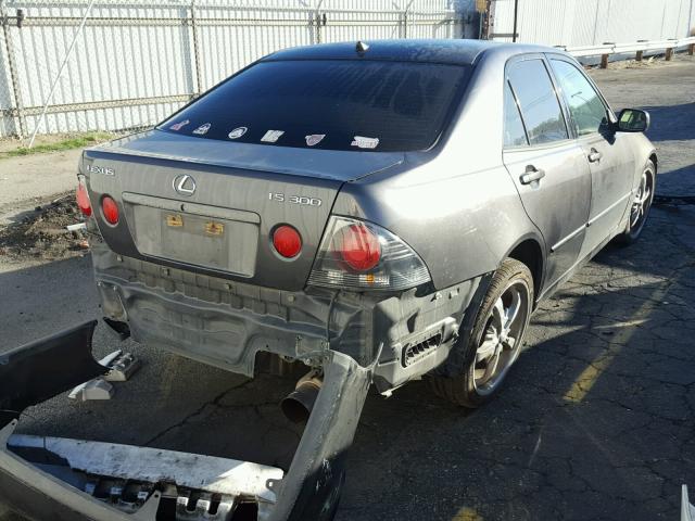 JTHBD192220058460 - 2002 LEXUS IS 300 SILVER photo 4