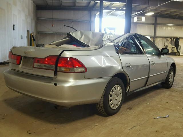 1HGCF86601A040761 - 2001 HONDA ACCORD VAL SILVER photo 4